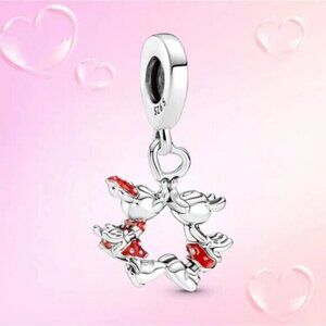 PANDORA Disney Mickey Minnie Mouse Kiss Charm